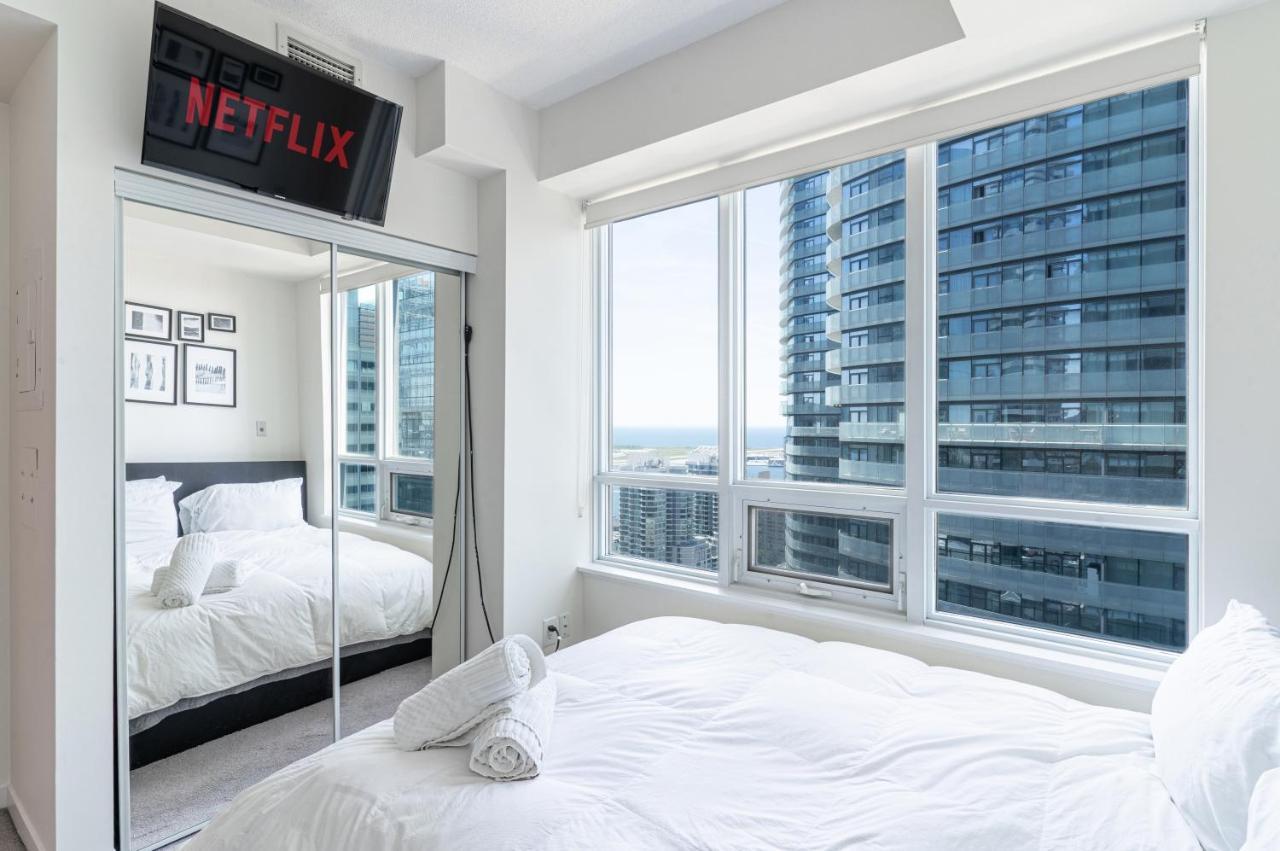 Beautiful Modern Toronto Luxurious Scotiabank Arena Apart otel Dış mekan fotoğraf