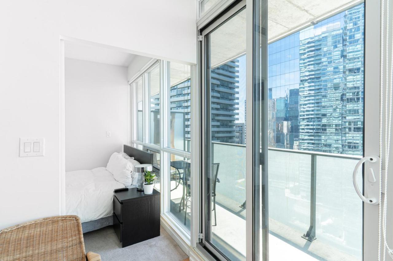 Beautiful Modern Toronto Luxurious Scotiabank Arena Apart otel Dış mekan fotoğraf